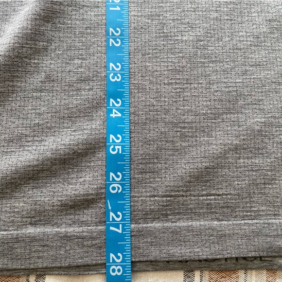 Lululemon Gray Metal Vent Tech Short Sleeve Shirt M - Picture 15 of 15